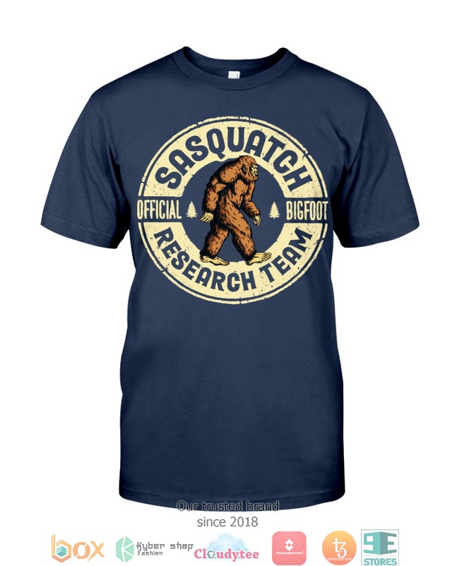 Official-Bigfoot-Sasquatch-Research-Team-Shirt-Hoodie-3
