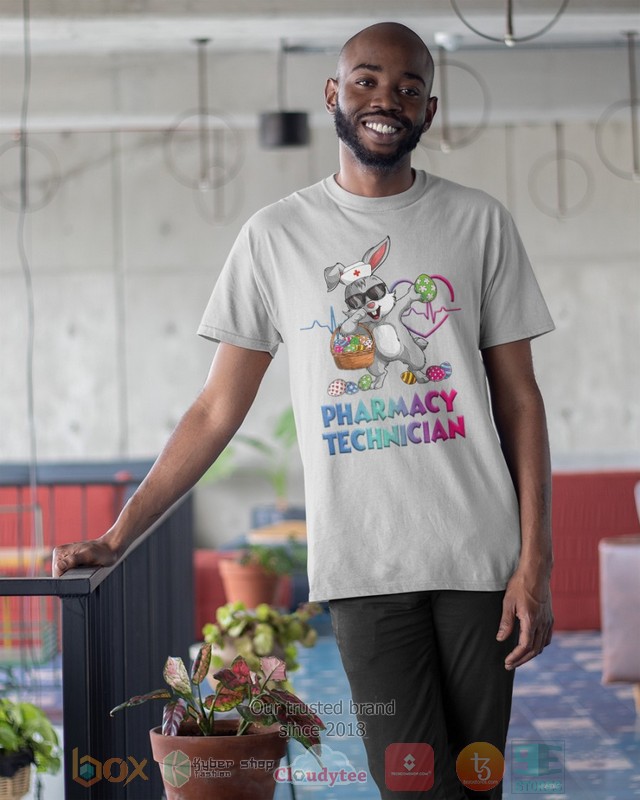 Pharmacy-Technician-Bunny-Dabbing-Shirt-Hoodie-3